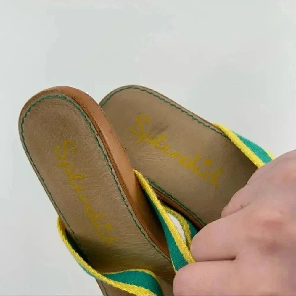 Splendid womens sandals sz 8 green yellow canvas retro beach preppy flip flops